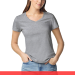 SOFTSTYLE® NŐI V-NYAKÚ PÓLÓ