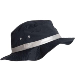 HAT WITH WIDE HEMS