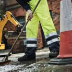 HI VIS INSULATED OVERTROUSER